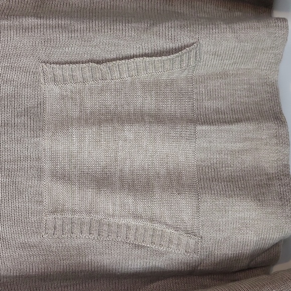 SIMPLY NOELLE Beige Cowl Neck Kangaroo Pocket Sweater Poncho - Picture 4 of 10